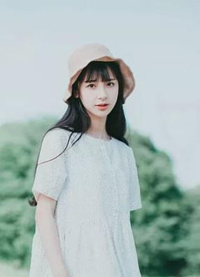 闪婚娇妻，少夫人是朵假白莲